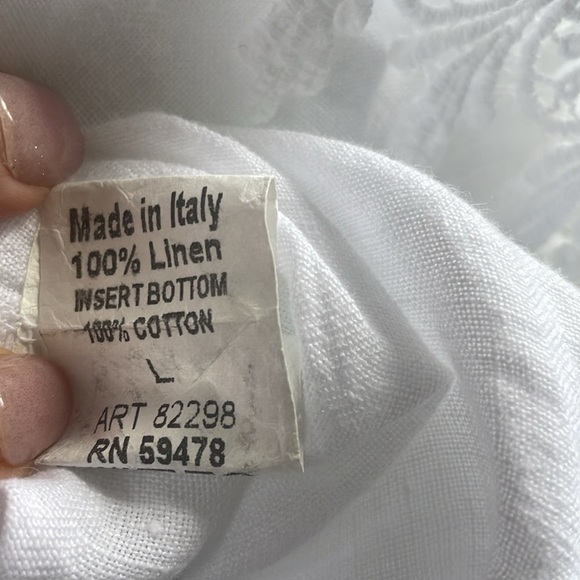 Terzo Millennio White Linen Top With Crocheted Lace Hem, Size Large, Bohochic - Picture 4 of 5